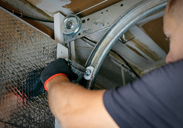 Affordable Garage Door Panel Replacement solutions in Zilwaukee, MI
